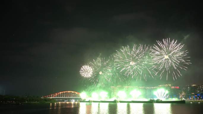 广东佛山顺德春节大型烟花汇演