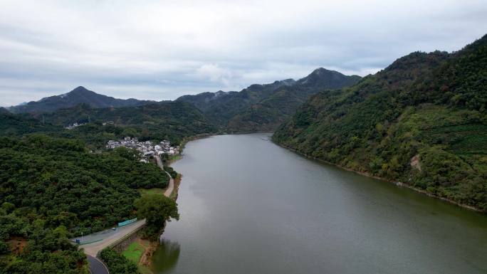 新安江山水画廊自然风光徽文化古村落航拍