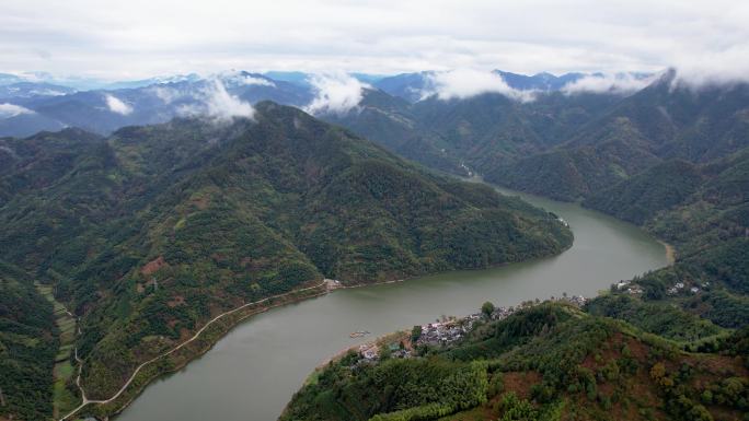 新安江山水画廊自然风光徽文化古村落航拍