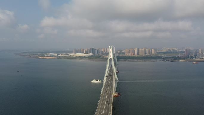 4k航拍湛江跨海大桥