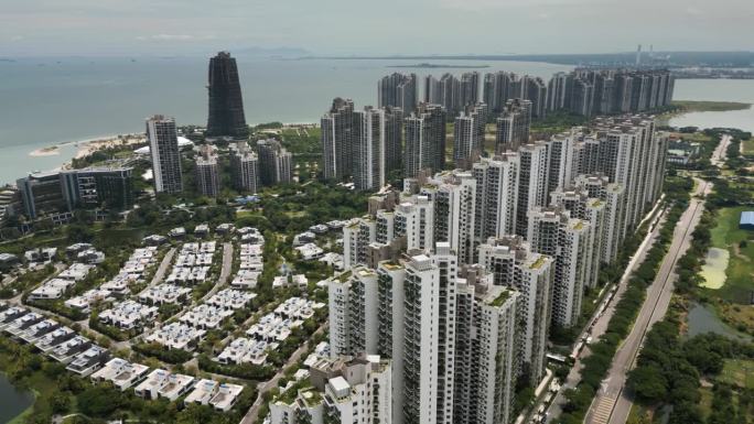 马来西亚柔佛州森林城市综合住宅开发的天际线，中国资助的“一带一路”倡议，失败的大型项目鬼城