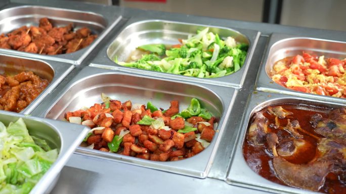 食堂美食打饭盛菜美味学校校园餐饮