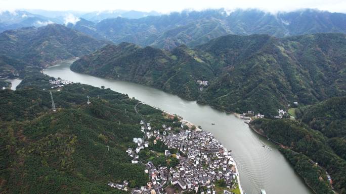 新安江山水画廊自然风光徽文化古村落航拍