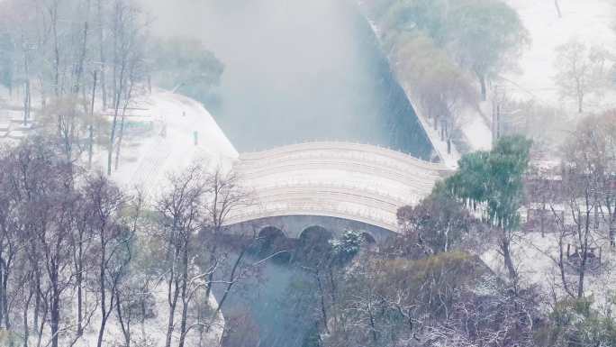 辽宁鞍山二一九玉佛苑景区雪景超清素材11