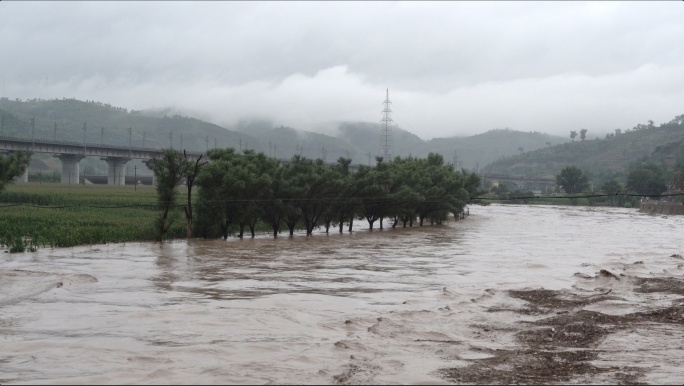 暴雨 洪水