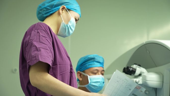 医院疗设备器械手术室眼科近视治疗飞秒激光
