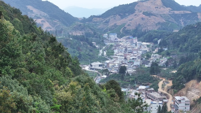 中国广东梅州市丰顺县凤坪村凤凰山