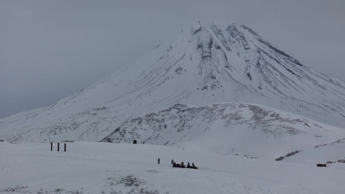 俄罗斯勘察加火山