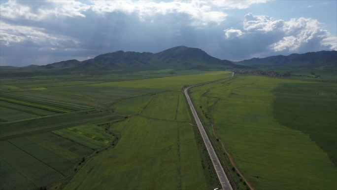 内蒙古巴林左旗油菜花草原公路航拍空境合集