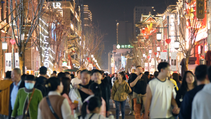 【4K】节假日步行街夜景人山人海人潮拥挤