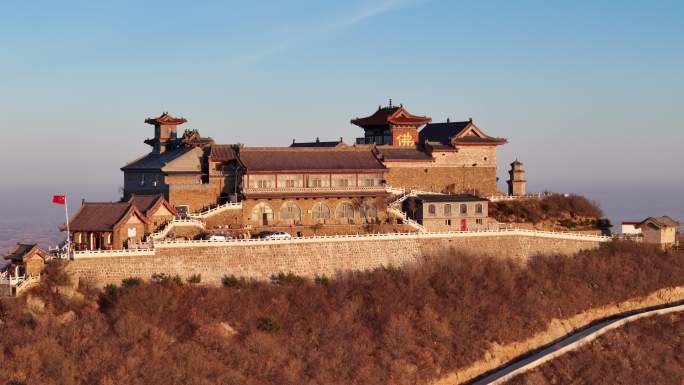 山西吕梁临县大度山寺庙山脉日出航拍高清