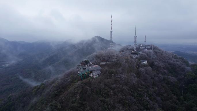 云雾缭绕人间仙境杭州飞来峰景区灵隐寺航拍