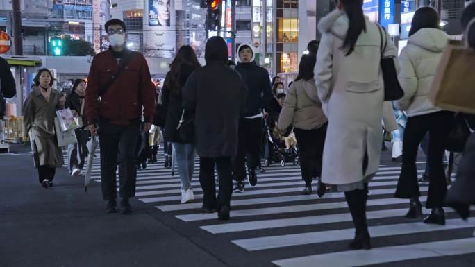 日本东京涉谷街道路口人流