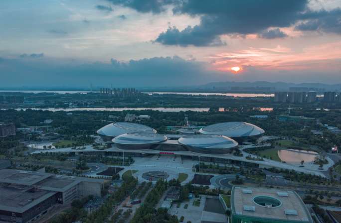 南京河西大剧院航拍延时