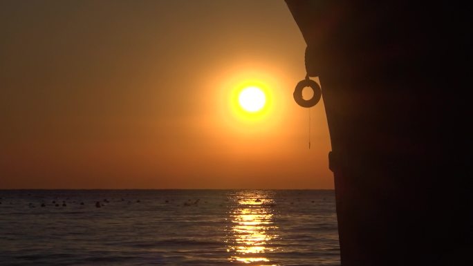 4K延时大海日出海面海上日出