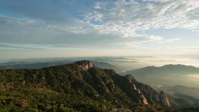 泰山山顶云海日出