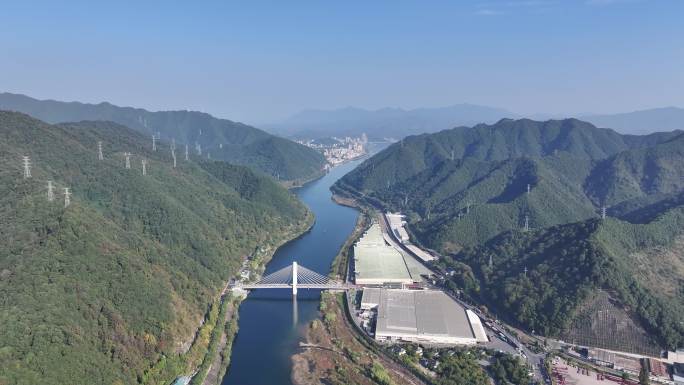 4K-Log-航拍新安江农夫山泉建德公司