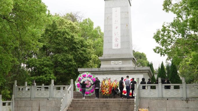 清明节烈士纪念碑