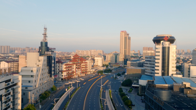 4k-丹阳城市风景航拍京杭大运河万善塔