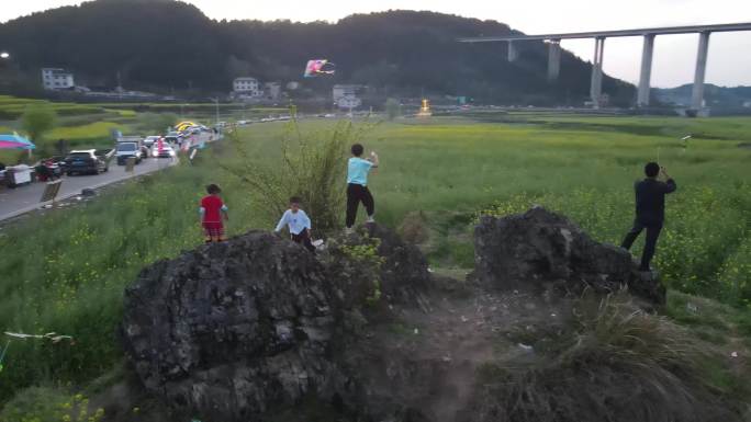 夕阳下的沙科村