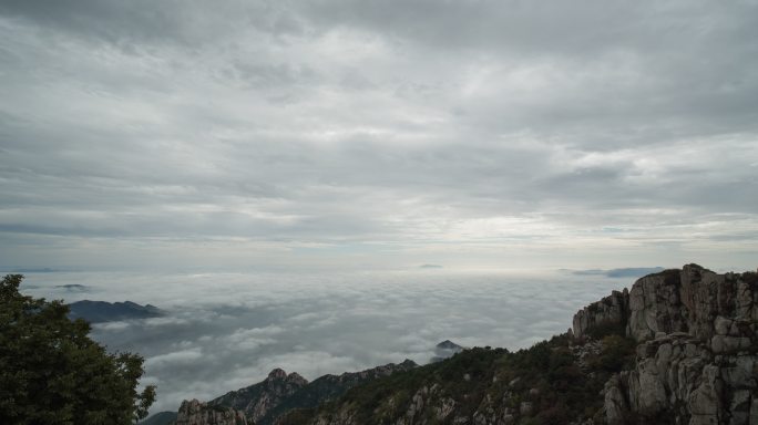 泰山山顶云海日出