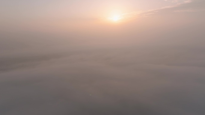 云层 日出 航拍 穿越 云海 山区 唯美