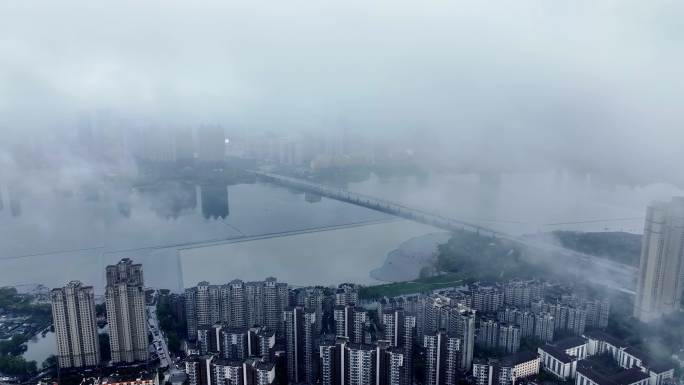 武汉城市地标云雾航拍4k