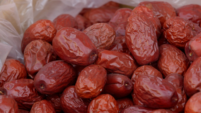 新疆红枣种植加工运输零售