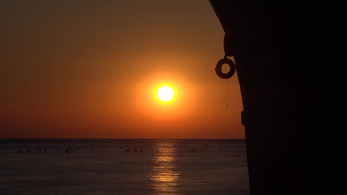 4K延时大海日出海面海上日出