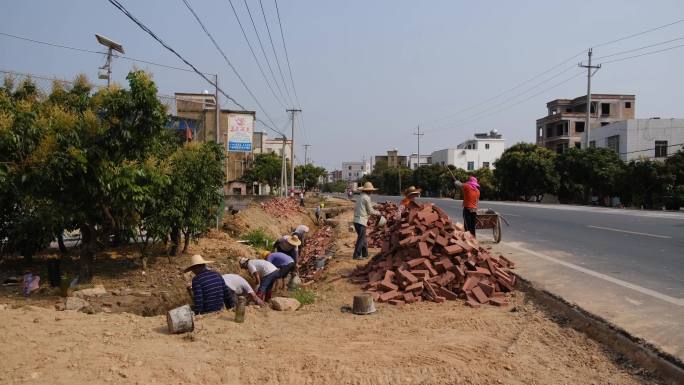 乡村振兴，修路，新农村建设