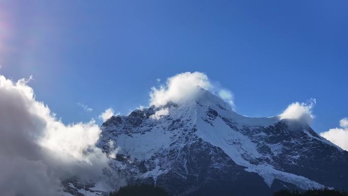 云南雨崩雪山航拍