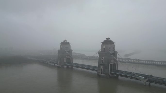 4K航拍扬州万福大桥