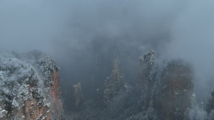 张家界过节森林公园雪景