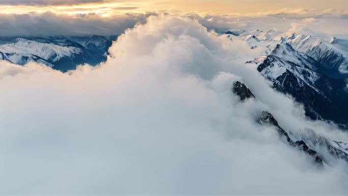 云海雪山云层航拍风景天空9