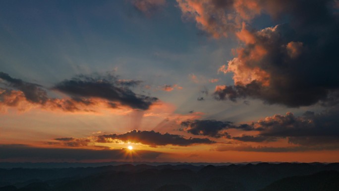 绚丽的夕阳延时