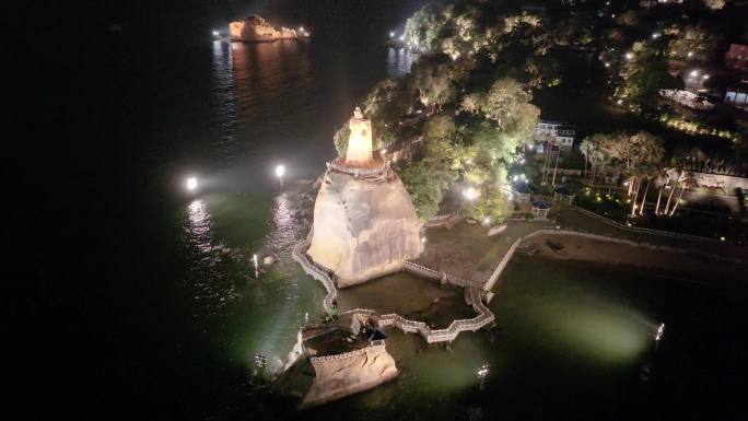 厦门思明区鼓浪屿航拍郑成功雕像夜晚夜景福