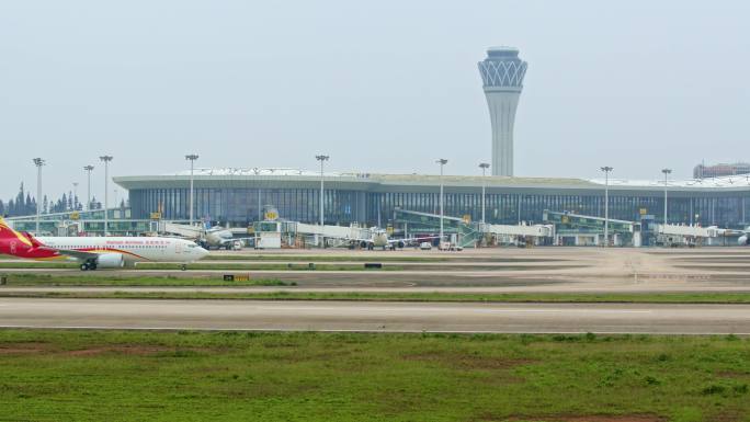 飞机滑行海南航空