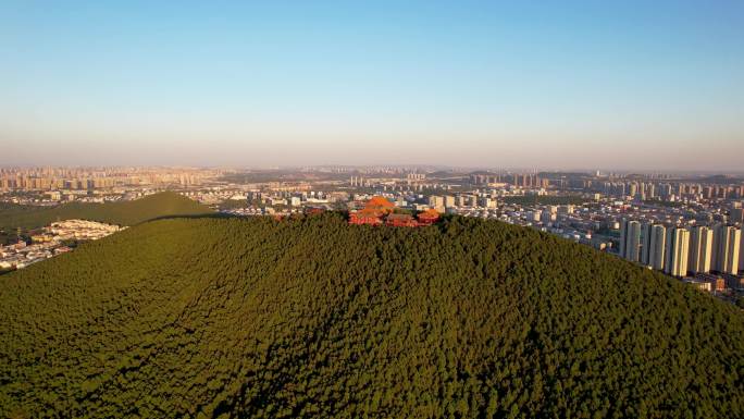 徐州大士岩寺云龙湖夕阳古寺庙建筑风光航拍