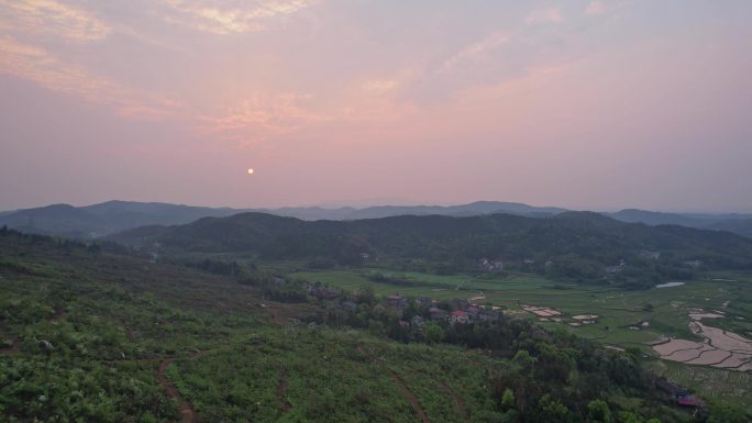 丘陵 大山 绿水青山