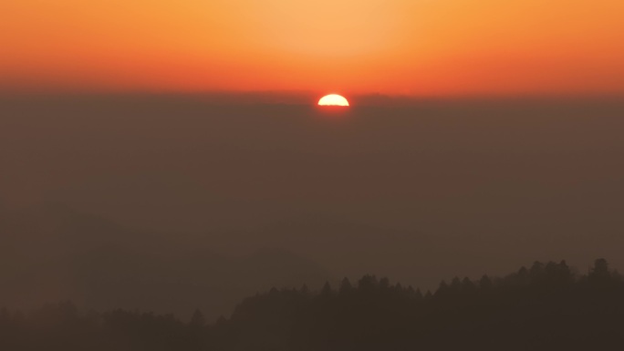 秦岭山脉云海日出