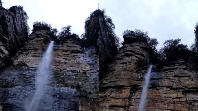 湖南省张家界国家森林公园百龙天梯瀑布竖屏