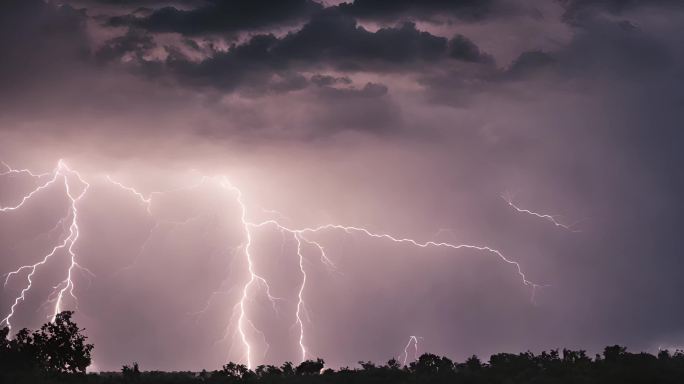 雷击闪电打雷雷电恶劣天气震撼视频雷霆合集