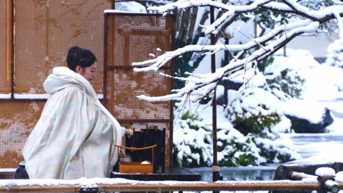 冬日雪景围炉煮茶