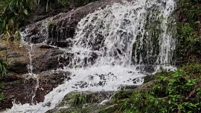 山涧溪水山泉泉水山间流水山间小河溪流