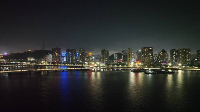 珠海夜景航拍海滨城市情侣中路夜晚建筑风光