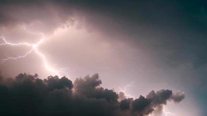 春夏夏季雷雨闪电