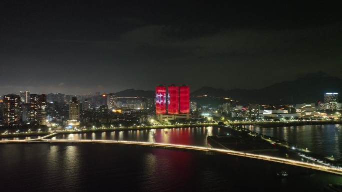 珠海夜景航拍海滨城市情侣中路夜晚建筑风光