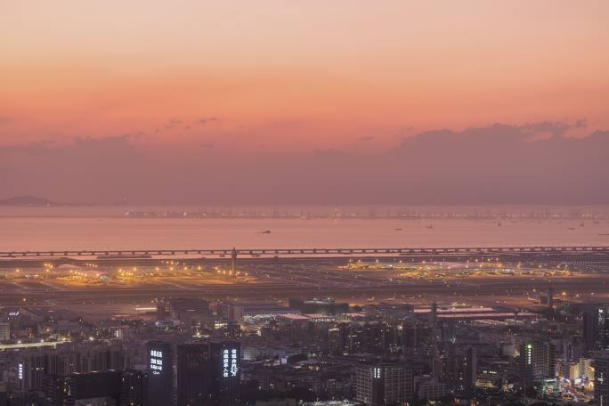 海边的深圳机场傍日转夜延时摄影