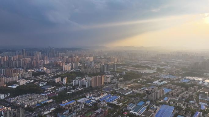 4K航拍暴风雨后长沙城市岳麓区全景