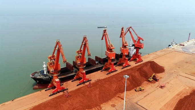 港口 码头 货轮 船运 装卸
